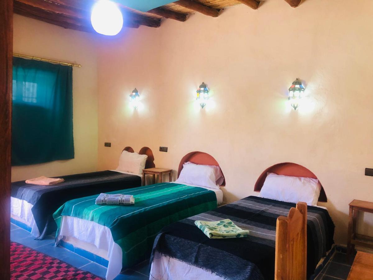 Riad Hotel Les Flamants Мерзуга Экстерьер фото