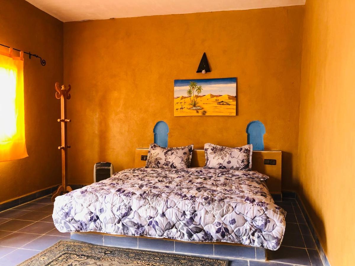 Riad Hotel Les Flamants Мерзуга Экстерьер фото