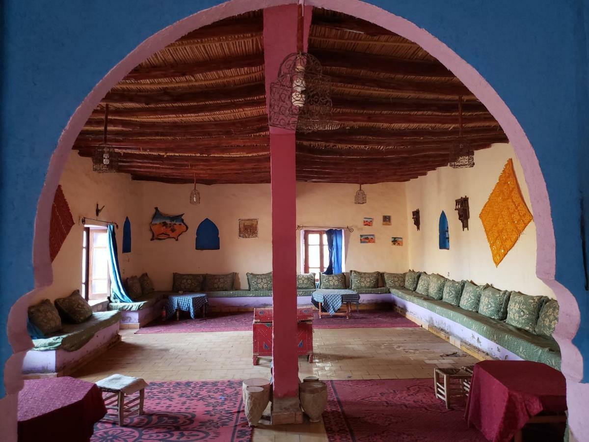 Riad Hotel Les Flamants Мерзуга Экстерьер фото