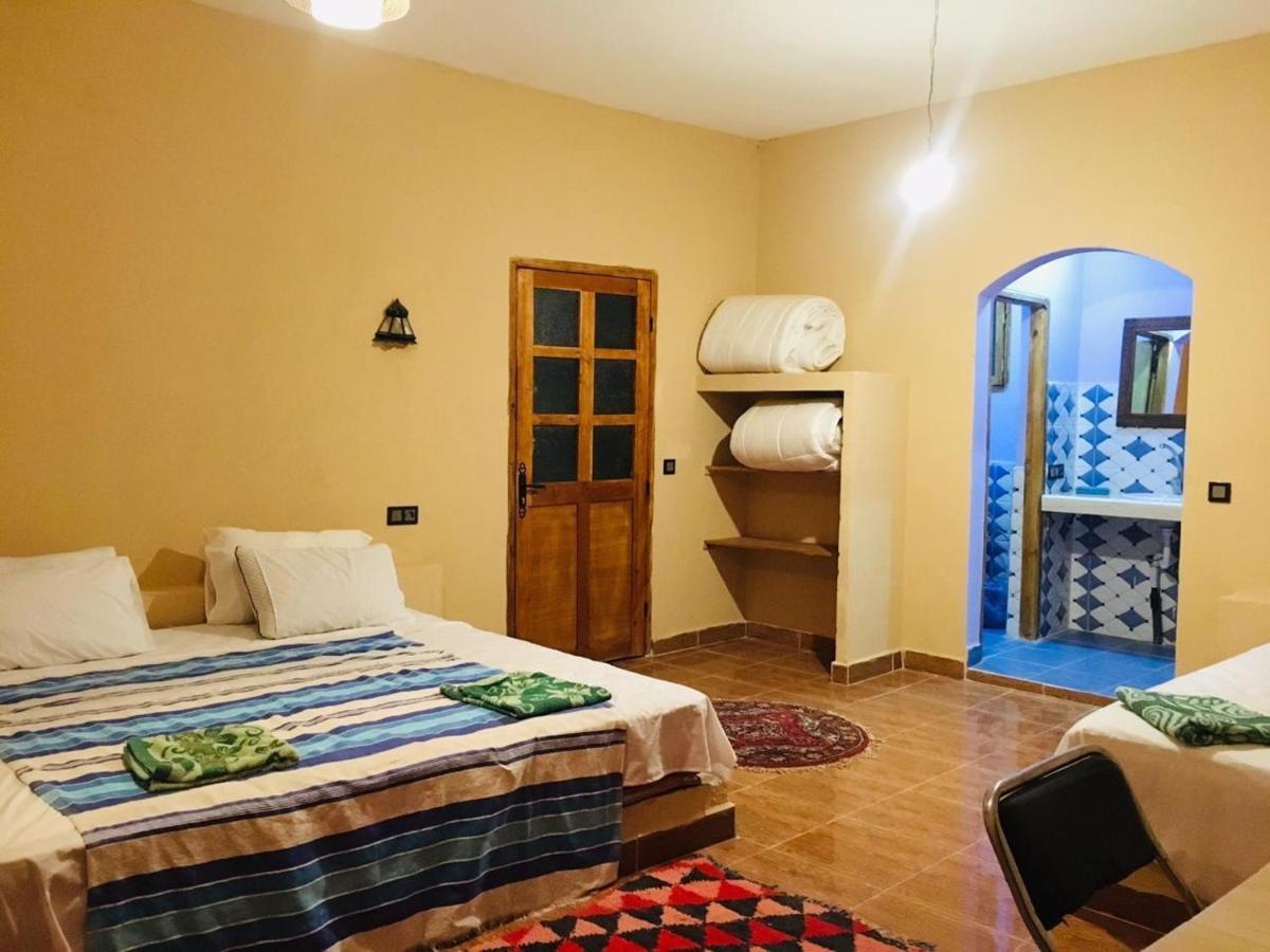 Riad Hotel Les Flamants Мерзуга Экстерьер фото